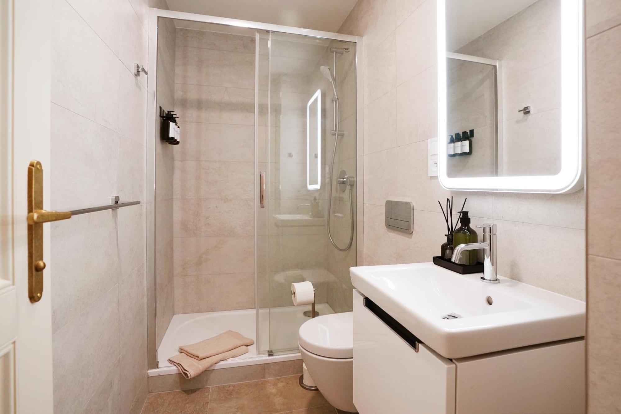 Luxemi Apartments I City Center Premium Studio Prag Dış mekan fotoğraf
